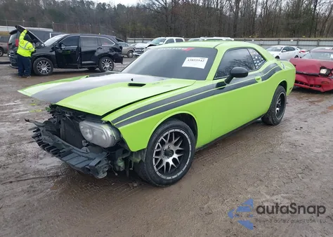 2010 Dodge Challenger Se z USA, uszkodzony, nr VIN 2B3CJ4DV9AH318415